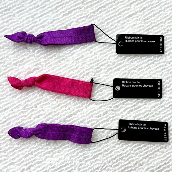 Sephora Accessories - 🔥Pick 5 for $25🔥  SEPHORA Hair Ties (set of 3)
